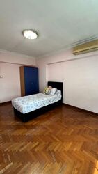 Blk 325 Jurong East Street 31 (Jurong East), HDB Executive #572242901
